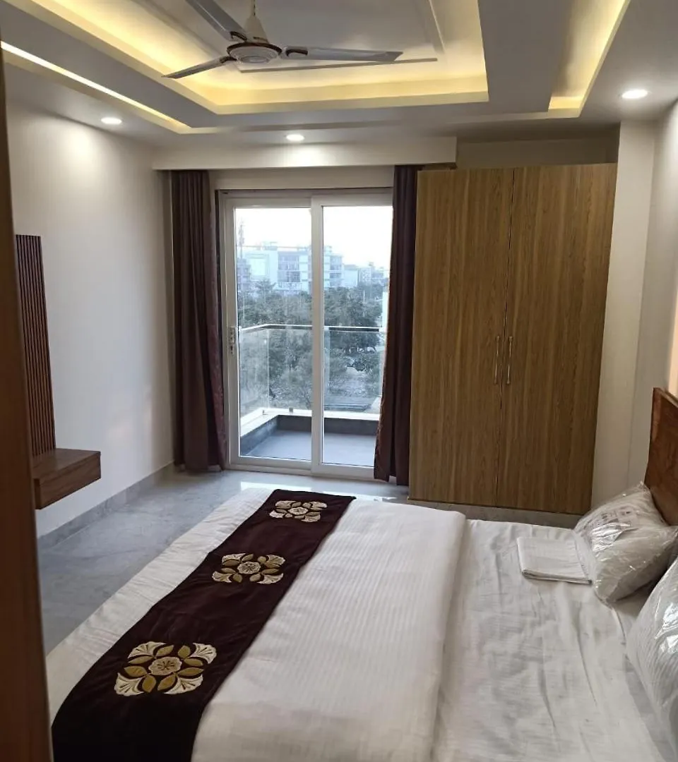Suite 16 Studio Apartments Luxury 1Bhk Гургаон Индия