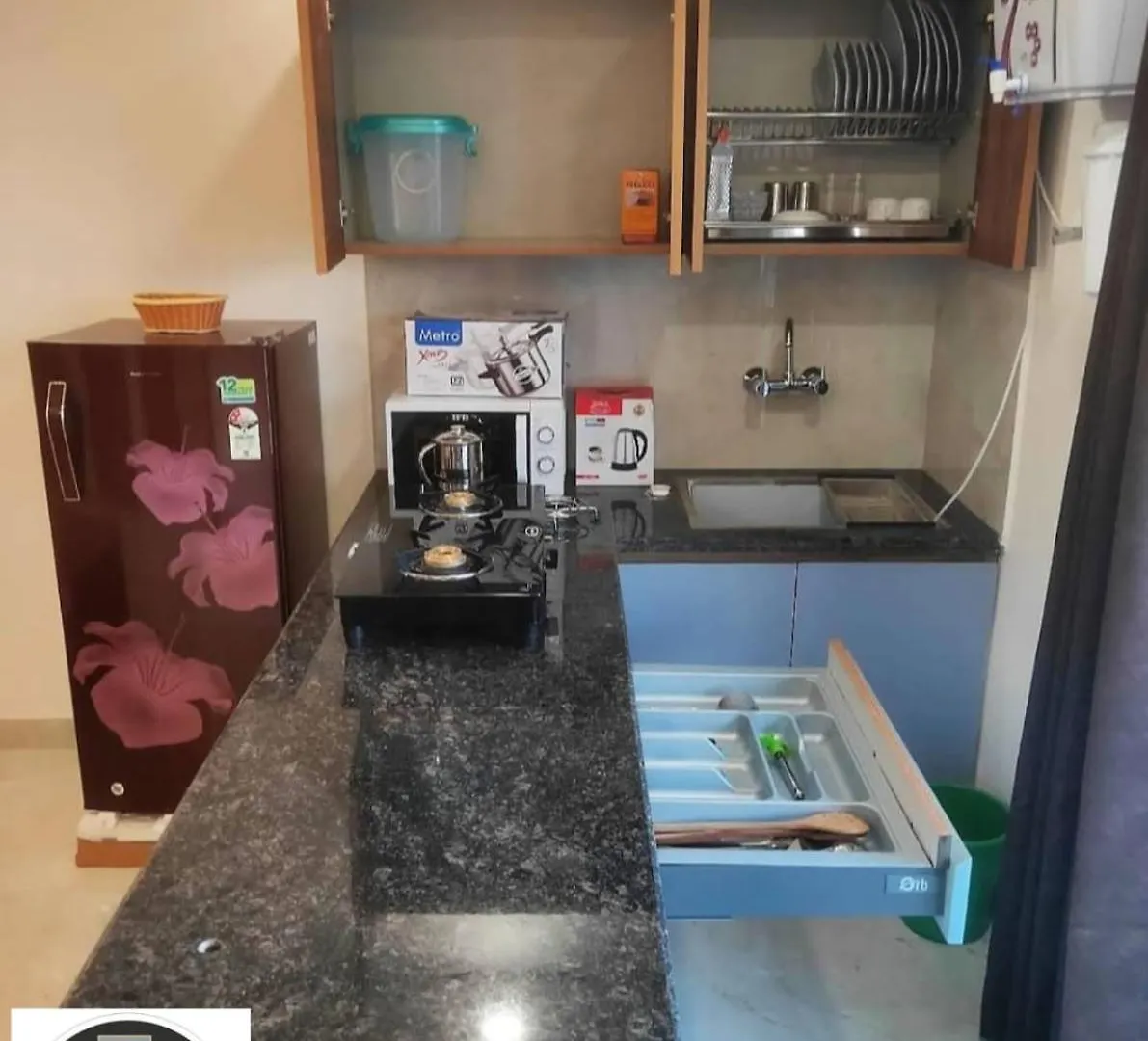 Suite 16 Studio Apartments Luxury 1Bhk Гургаон